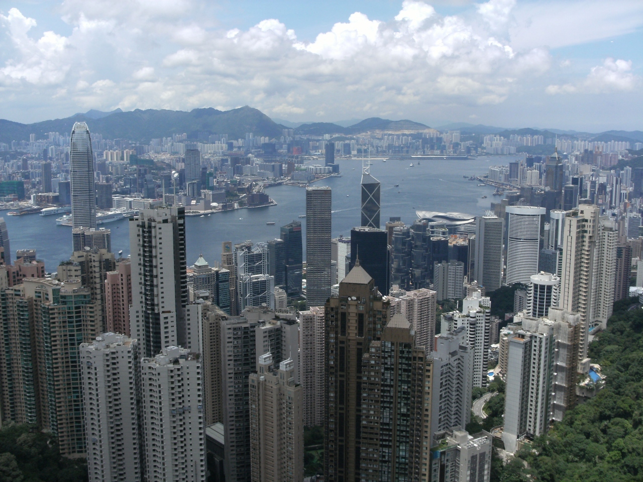 酷暑の５月 山頂のスカイテラスから香港の昼景を望む 香港 香港 の旅行記 ブログ By ヒデールさん フォートラベル