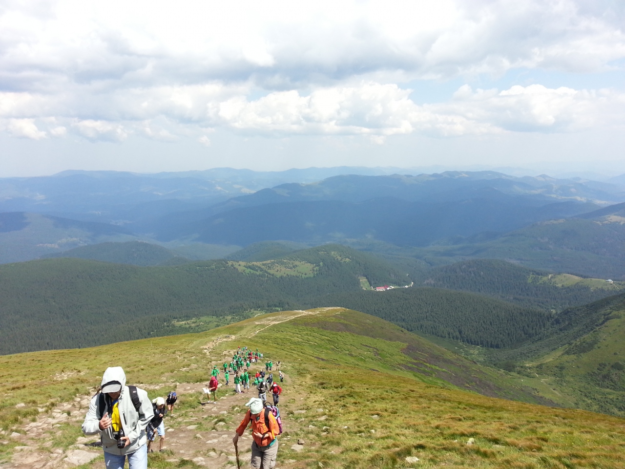 Ukraine 3 Yremche Mt Hoverla 61m ウクライナ最高峰登頂 その他の都市 ウクライナ の旅行記 ブログ By Mak Lionさん フォートラベル