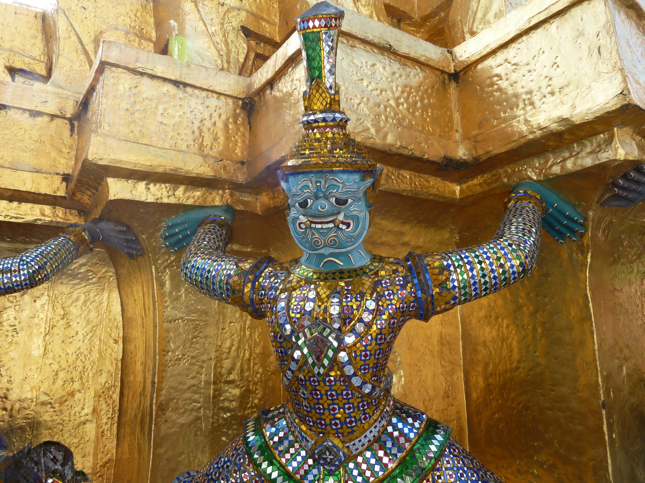 エメラルド寺院に行く バンコク タイ の旅行記 ブログ By はたぼーさん フォートラベル エメラルド寺院に行く バンコク タイ の旅行記 ブログ By はたぼーさん フォートラベル
