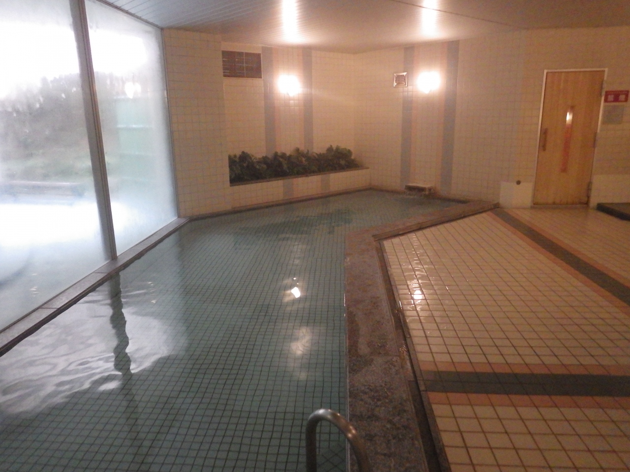 ９日のエクシブ伊豆の温泉１番乗り 富戸 一碧湖 城ヶ崎 静岡県 の旅行記 ブログ By メンデル親父さん フォートラベル