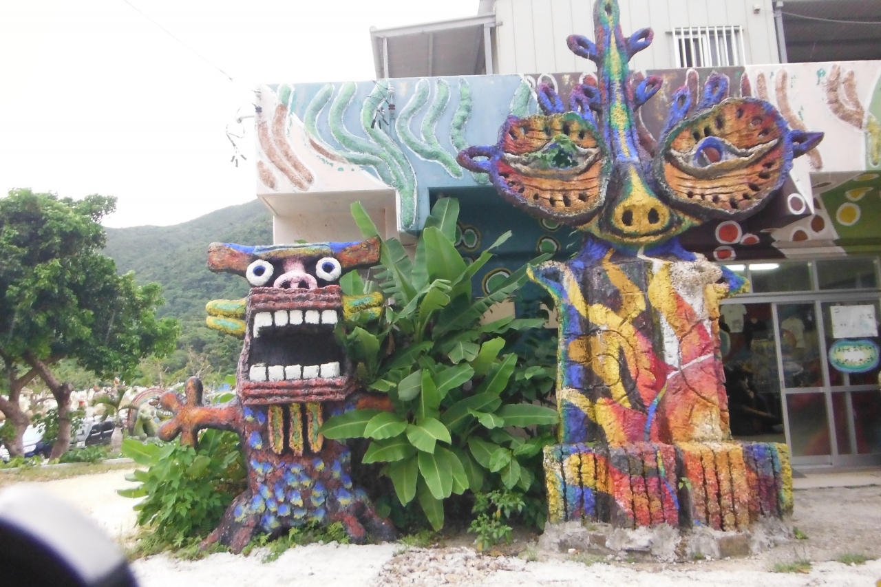 海人 ウミンチュ のお守りシーサー達 石垣島 沖縄県 の旅行記 ブログ By 夏子の探検さん フォートラベル