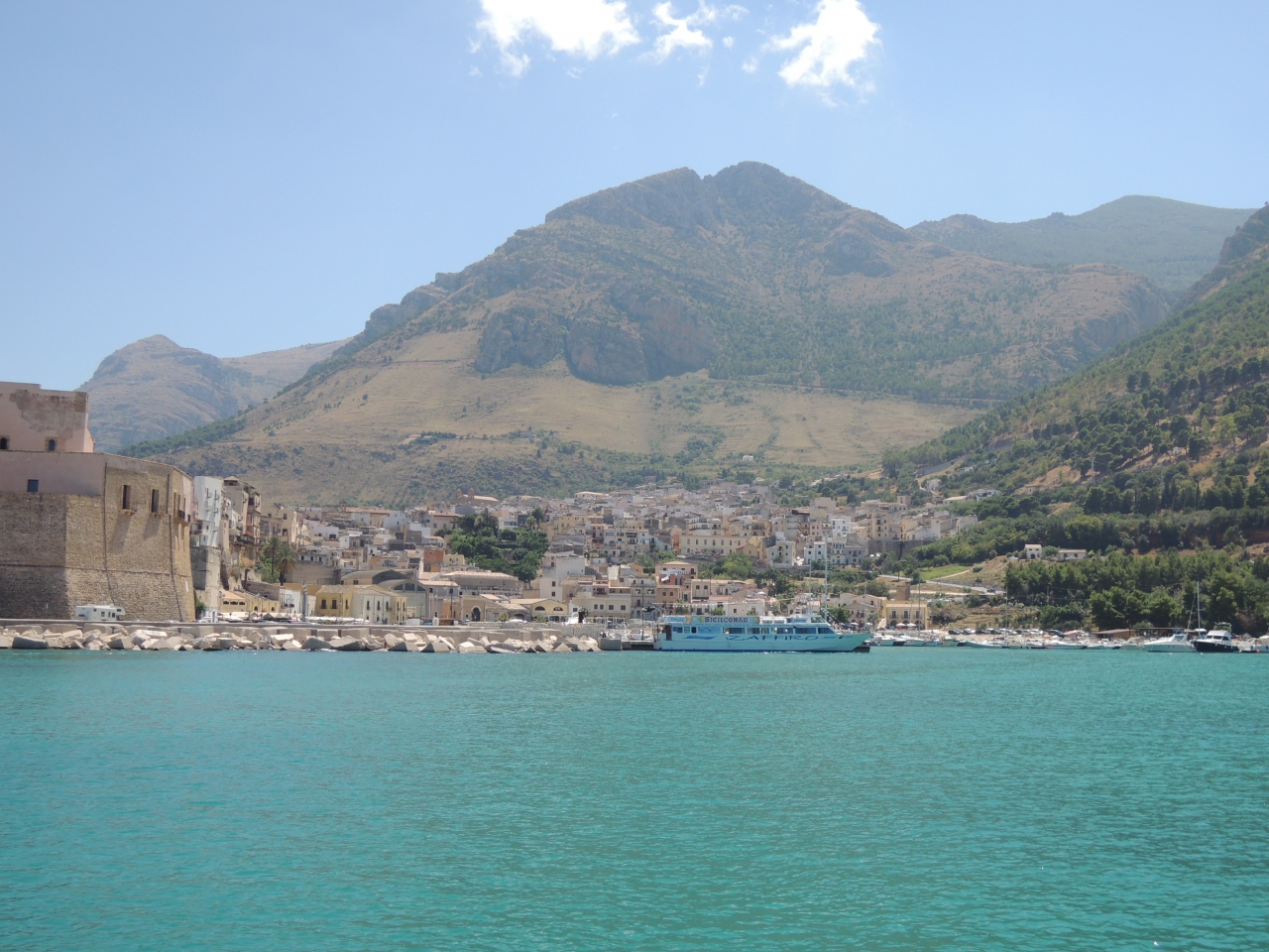 カステッランマーレ デル ゴルフォ のバカンス シチリアの海は青かった トラーパニ イタリア の旅行記 ブログ By Appyさん フォートラベル カステッランマーレ デル ゴルフォ のバカンス シチリアの海は青かった トラーパニ イタリア の旅行記 ブログ By Appyさん フォートラベル