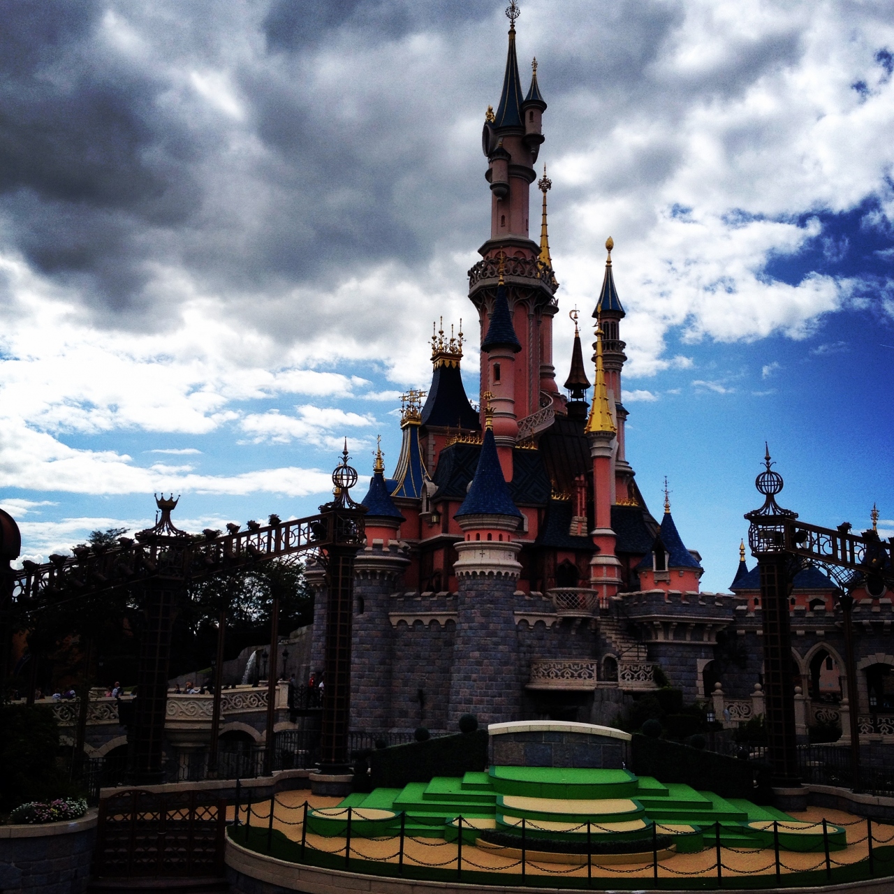 憧憬 14夏 英 仏編 8th day ディズニーランド パリ観光 パリ フランス の旅行記 ブログ By とんさん フォートラベル 憧憬 14夏 英 仏編 8th day ディズニーランド パリ観光 パリ フランス の旅行記 ブログ By とんさん フォートラベル