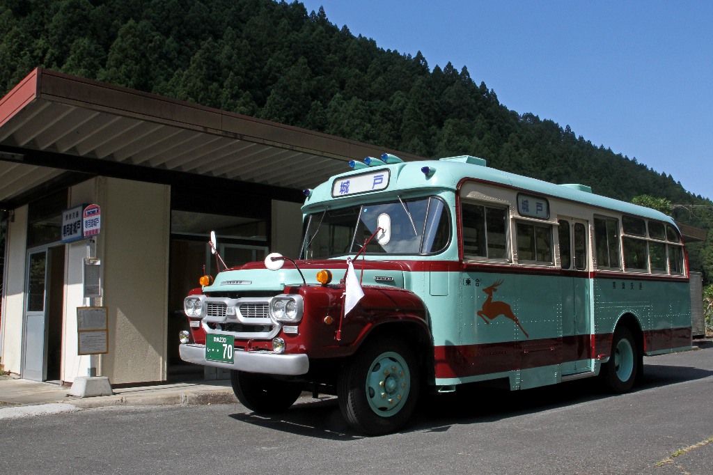 さようなら五新線 ボンネットバス 奈良 五條市 鉄道廃線跡 五新鉄道 五條 奈良県 の旅行記 ブログ By Bakanekoさん フォートラベル さようなら五新線 ボンネットバス 奈良 五條市 鉄道廃線跡 五新鉄道 五條 奈良県 の旅行記 ブログ By Bakanekoさん フォートラベル