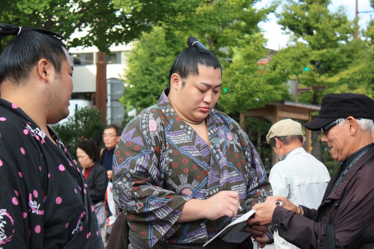 両国でお相撲さんに会えましたよ 両国 東京 の旅行記 ブログ By パンダ33さん フォートラベル 両国でお相撲さんに会えましたよ 両国 東京 の旅行記 ブログ By パンダ33さん フォートラベル