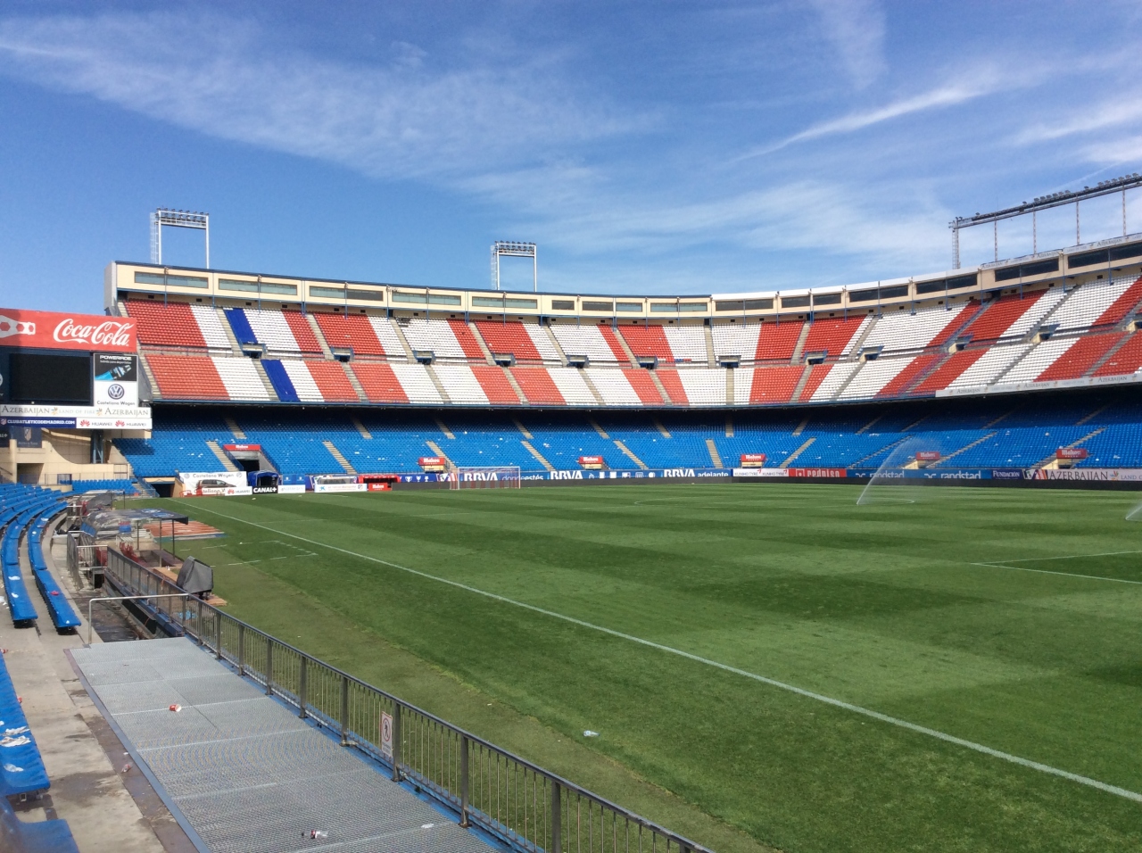 Spain旅行14 2日目 Vol 1 Estadio Vicente Calderon スタジアムツアー マドリード スペイン の旅行記 ブログ By Syuさん フォートラベル