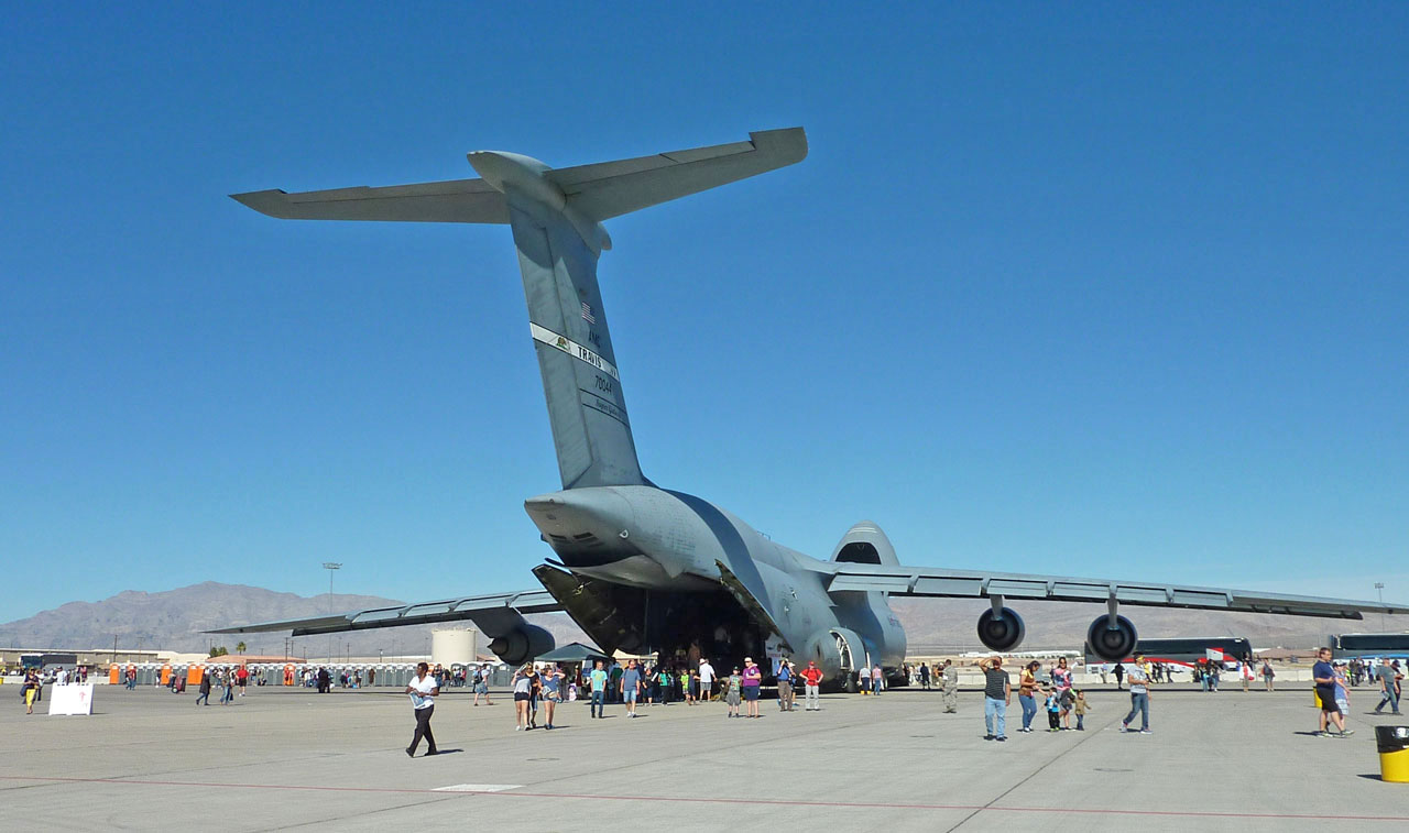 ネリス空軍基地航空ショー訪問記 3 ショー第一日目 ラスベガス ネバダ州 アメリカ の旅行記 ブログ By Mollyさん フォートラベル