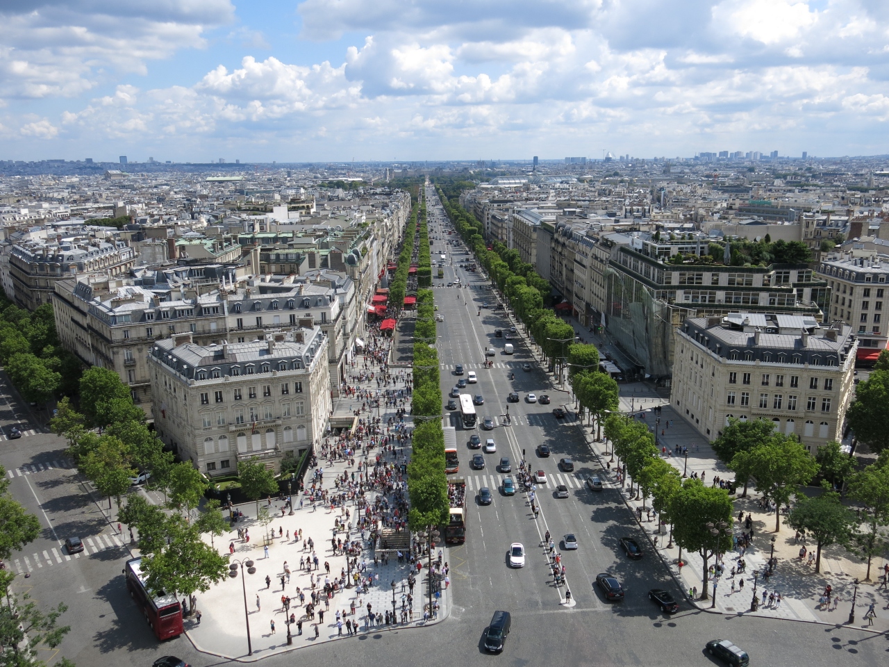 ７ 片言英語で巡る 北フランス 初めての個人旅行 8 16 花の都 パリ を満喫 パリ フランス の旅行記 ブログ By Nishiyanさん フォートラベル