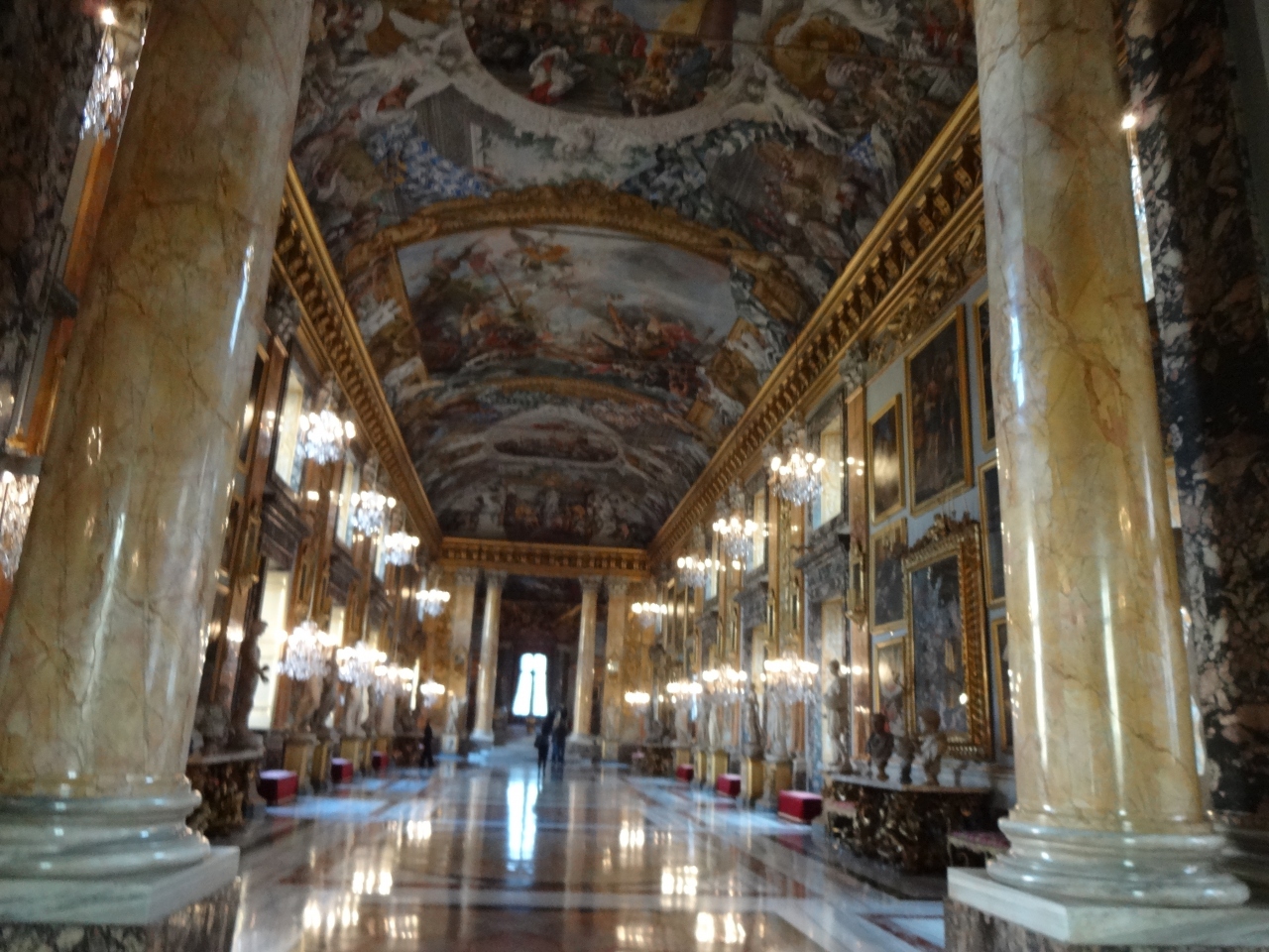 ローマの休日ロケ地めぐり ローマ イタリア の旅行記 ブログ By みさおさん フォートラベル