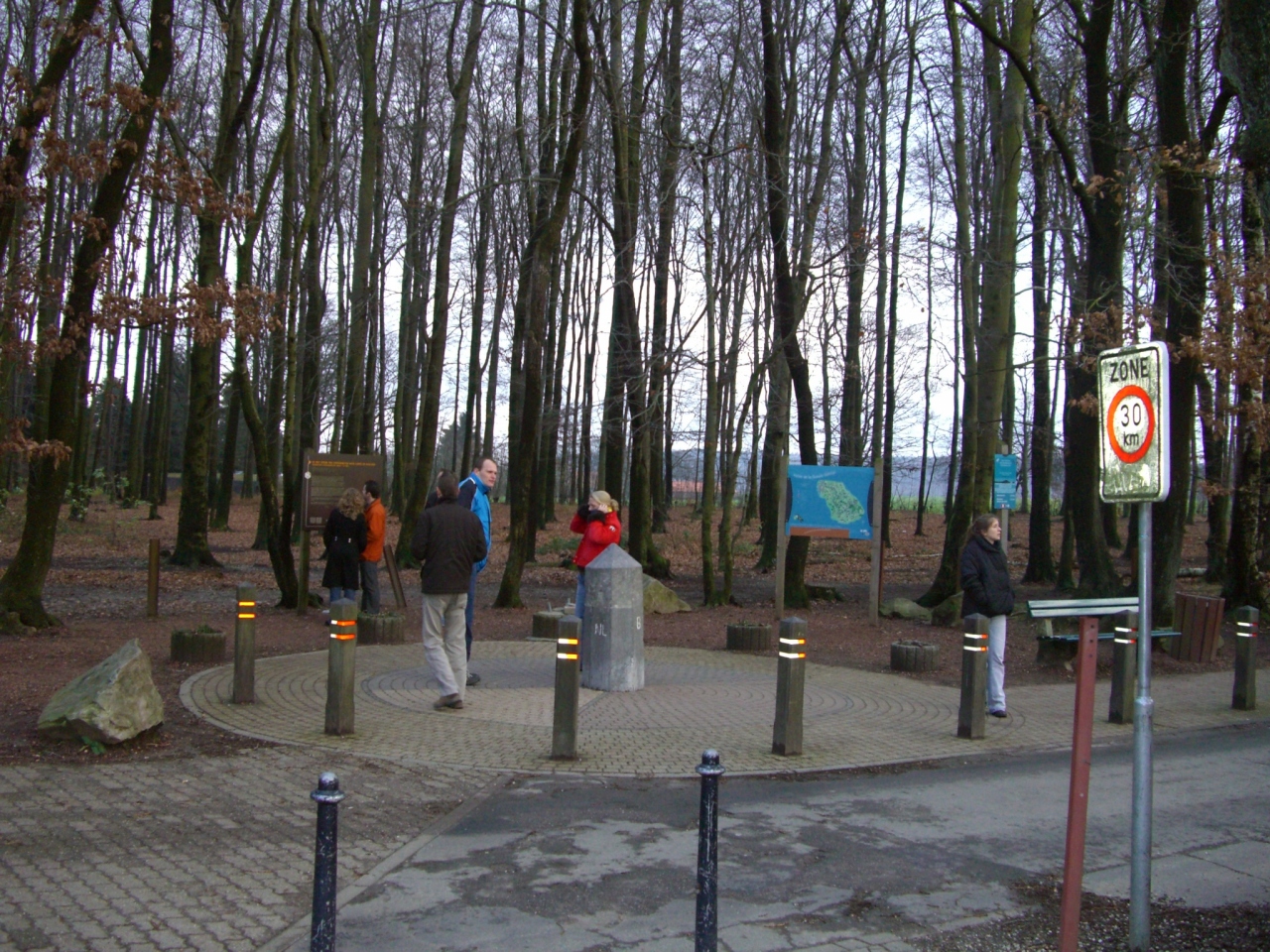 Driedlandenpunt オランダ ベルギー ドイツ国境の交差点 マーストリヒト オランダ の旅行記 ブログ By えいふくさん フォートラベル
