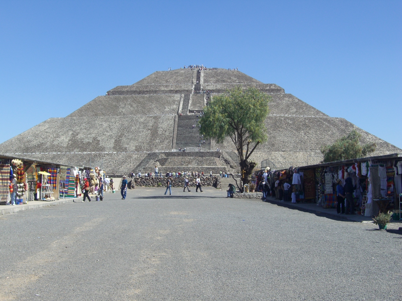 イグアスの滝と悠久のアンデス メキシコへの旅14日間 メキシコ編