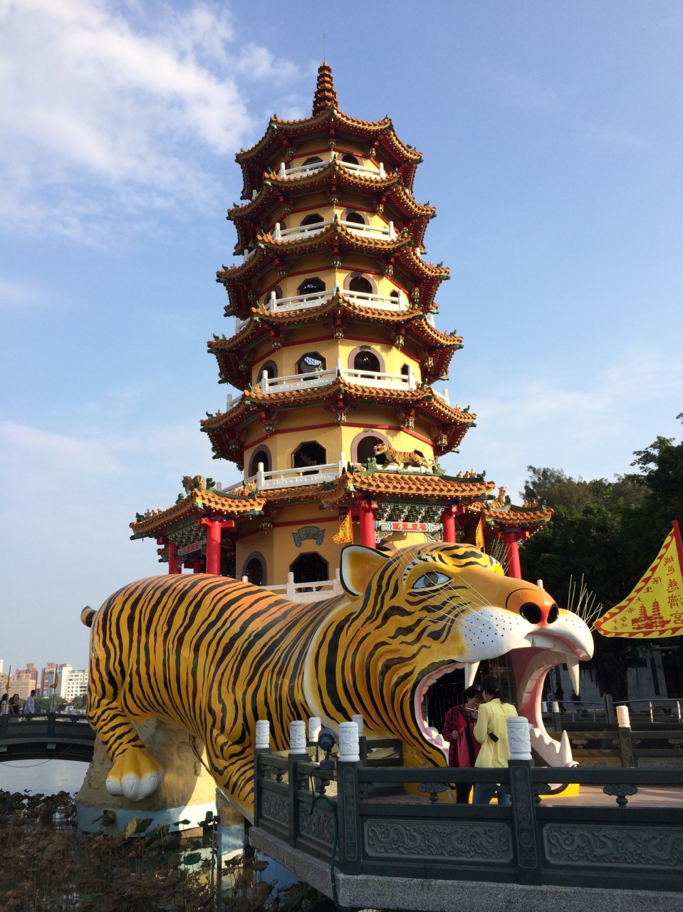 3回目の台湾弾丸高雄 1龍虎塔 高雄 台湾 の旅行記 ブログ By Shulca29さん フォートラベル