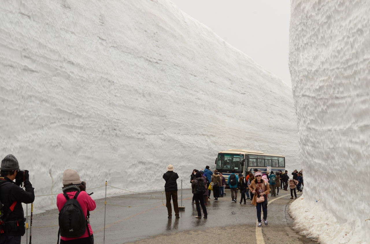 15年4月 北陸新幹線で行く立山黒部アルペンルート 雪の大谷 日帰り旅行 立山黒部 富山県 の旅行記 ブログ By Pax7655さん フォートラベル 15年4月 北陸新幹線で行く立山黒部アルペンルート 雪の大谷 日帰り旅行 立山黒部 富山県 の旅行記 ブログ By Pax7655さん フォートラベル