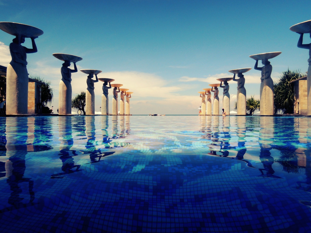 バリ島 6つ星ホテルでお籠りステイ The Mulia プール ビーチ編 バリ島 インドネシア の旅行記 ブログ By もみじさん フォートラベル