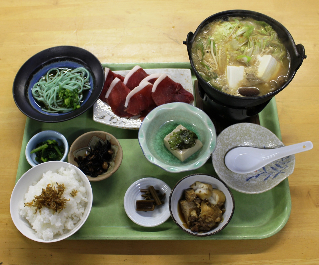 小学校を改装した東吉野ふるさと村食堂いちえでぼたん鍋定食を頂く 川上 東吉野 奈良県 の旅行記 ブログ By 吉備津彦さん フォートラベル 小学校を改装した東吉野ふるさと村食堂いちえでぼたん鍋定食を頂く 川上 東吉野 奈良県 の旅行記 ブログ By 吉備津彦さん フォートラベル