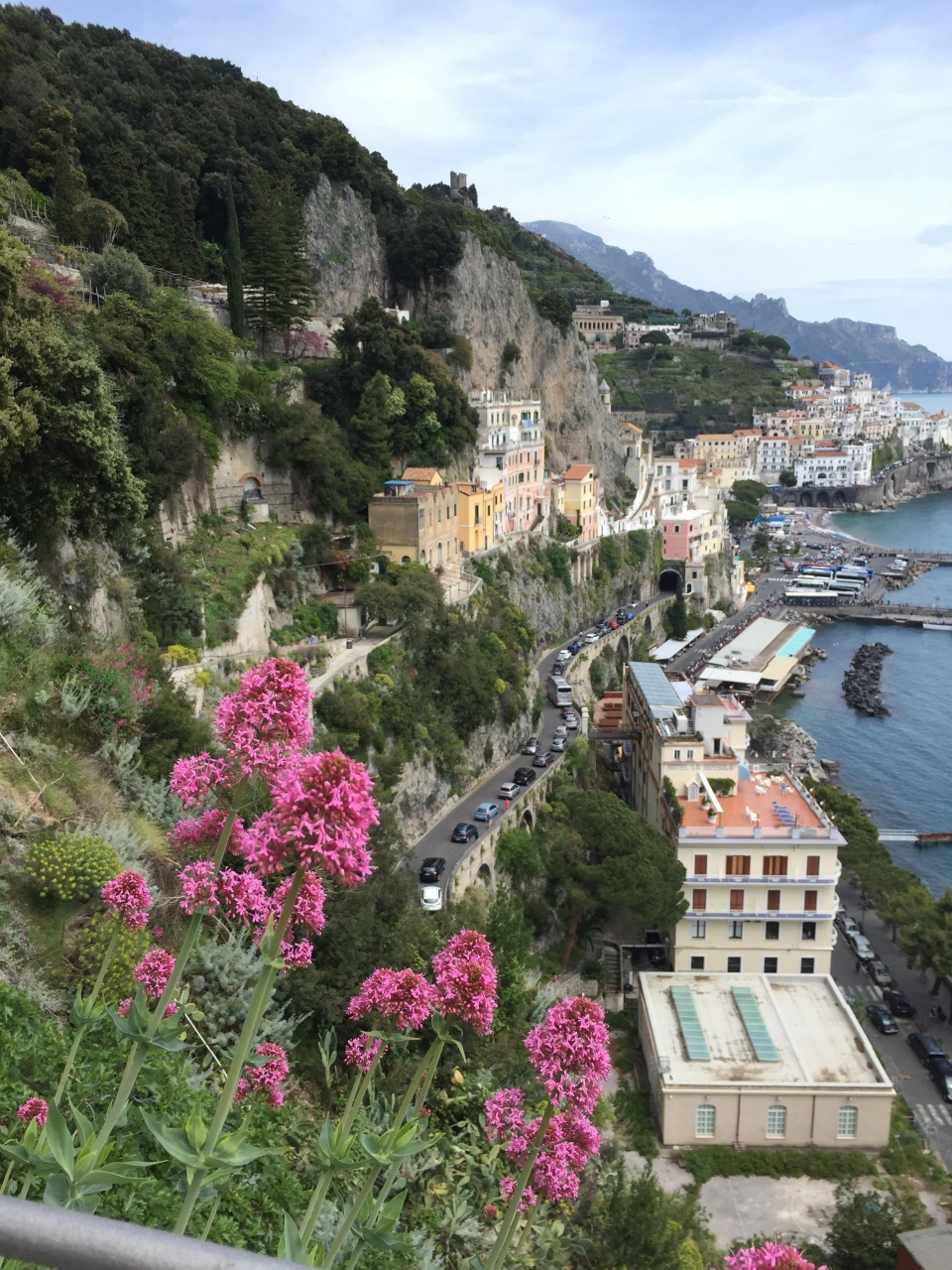 ローマから週末旅行 目指すはアマルフィ海岸 アマルフィ イタリア の旅行記 ブログ By ンゴさん フォートラベル