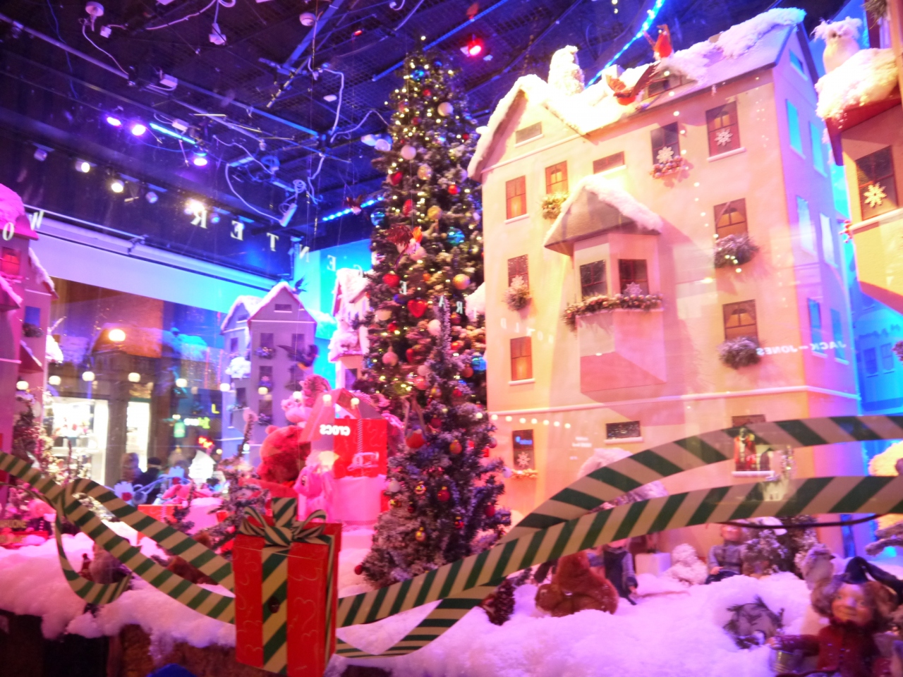 ヘルシンキ市内観光 クリスマスマーケット ヘルシンキ フィンランド の旅行記 ブログ By まゆげさん フォートラベル