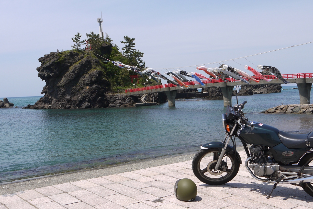 鯉のぼりと海 糸魚川 新潟県 の旅行記 ブログ By Myokosanさん フォートラベル