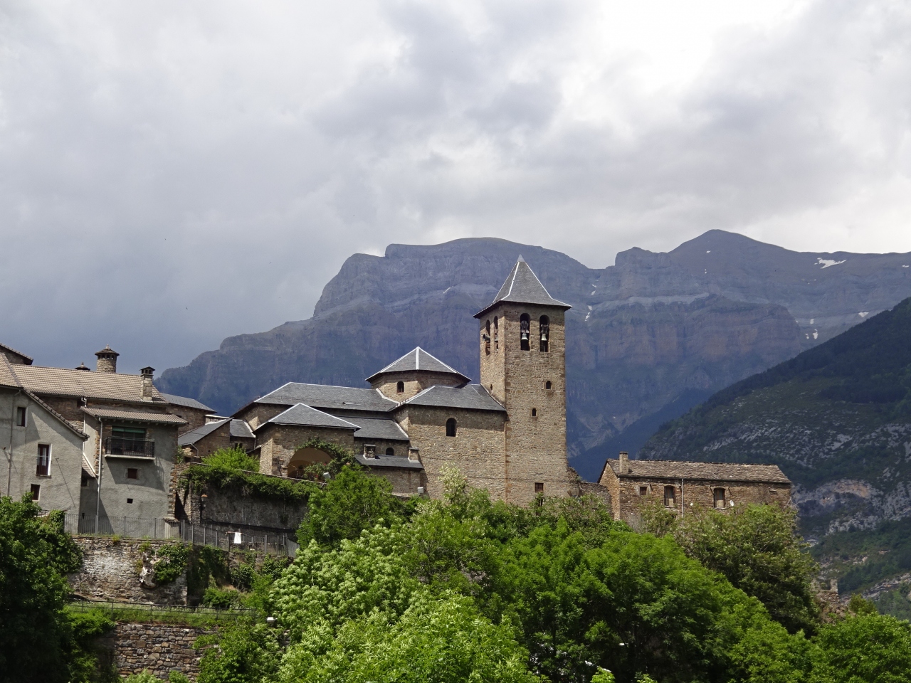 ペルデュ山 フランス スペイン 15 5 29 アラゴン地方 スペイン の旅行記 ブログ By Fernandoさん フォートラベル
