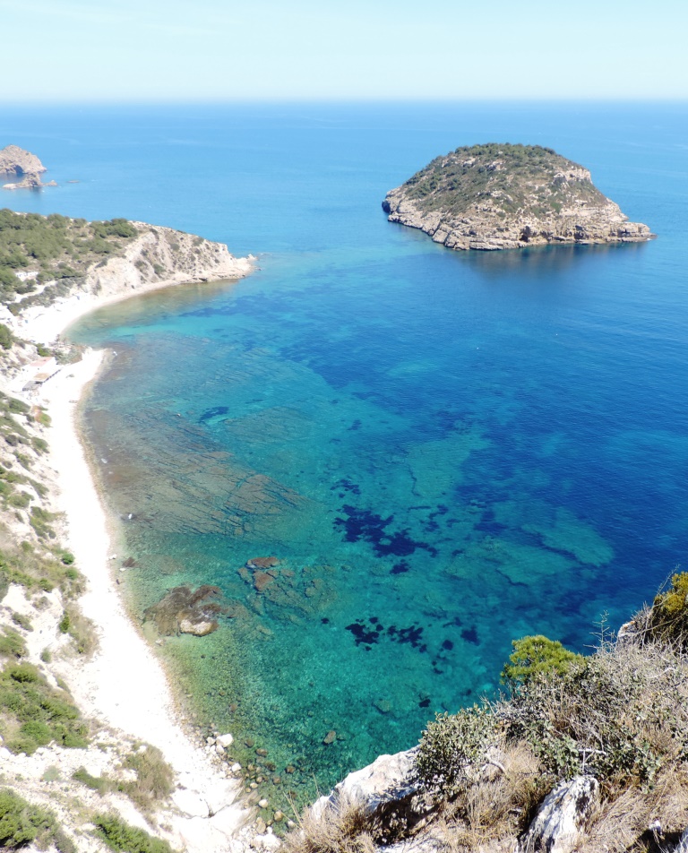 ハベア Xabia Javea コスタ ブランカ 眩く透き通る海岸線と 美味しいデニア海老を満喫 アリカンテ スペイン の旅行記 ブログ By Raindanceさん フォートラベル