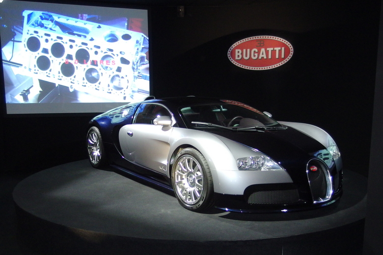 15年 5年ぶりのドイツ 2 アルザス日帰り ミュールーズ 国立自動車博物館 ミュールーズ フランス の旅行記 ブログ By Cherryredさん フォートラベル