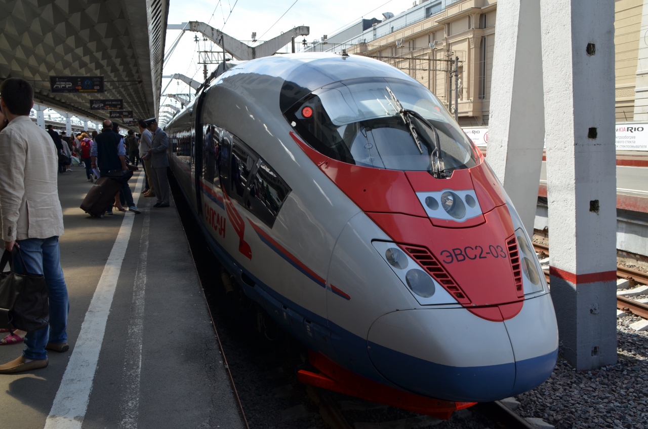 サンクトペテルブルク モスクワ鉄道の旅 新幹線 サプサン で行き 伝統の 赤い矢号 で帰る Ps ネムツォフ詣で モスクワ ロシア の旅行記 ブログ By ハンクさん フォートラベル サンクトペテルブルク モスクワ鉄道の旅 新幹線 サプサン で行き 伝統の 赤い矢号 で帰る Ps ネムツォフ詣で モスクワ ロシア の旅行記 ブログ By ハンクさん フォートラベル