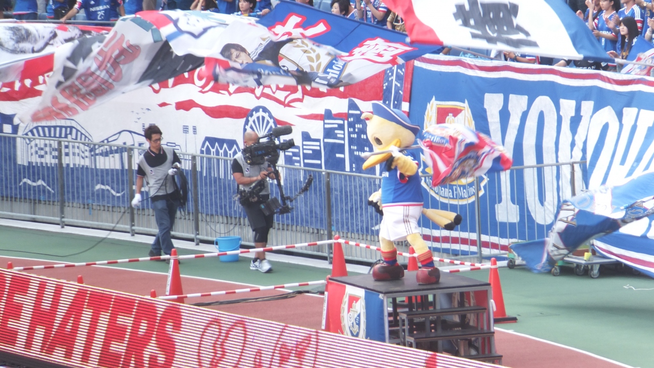 日産スタジアム特別席で j1リーグの 横浜fマリノス 対 鹿島アントラーズ 戦を観戦 新横浜 神奈川県 の旅行記 ブログ By Entetsuさん フォートラベル 日産スタジアム特別席で j1リーグの 横浜fマリノス 対 鹿島アントラーズ 戦を観戦 新横浜 神奈川県 の旅行記 ブログ By Entetsuさん フォートラベル