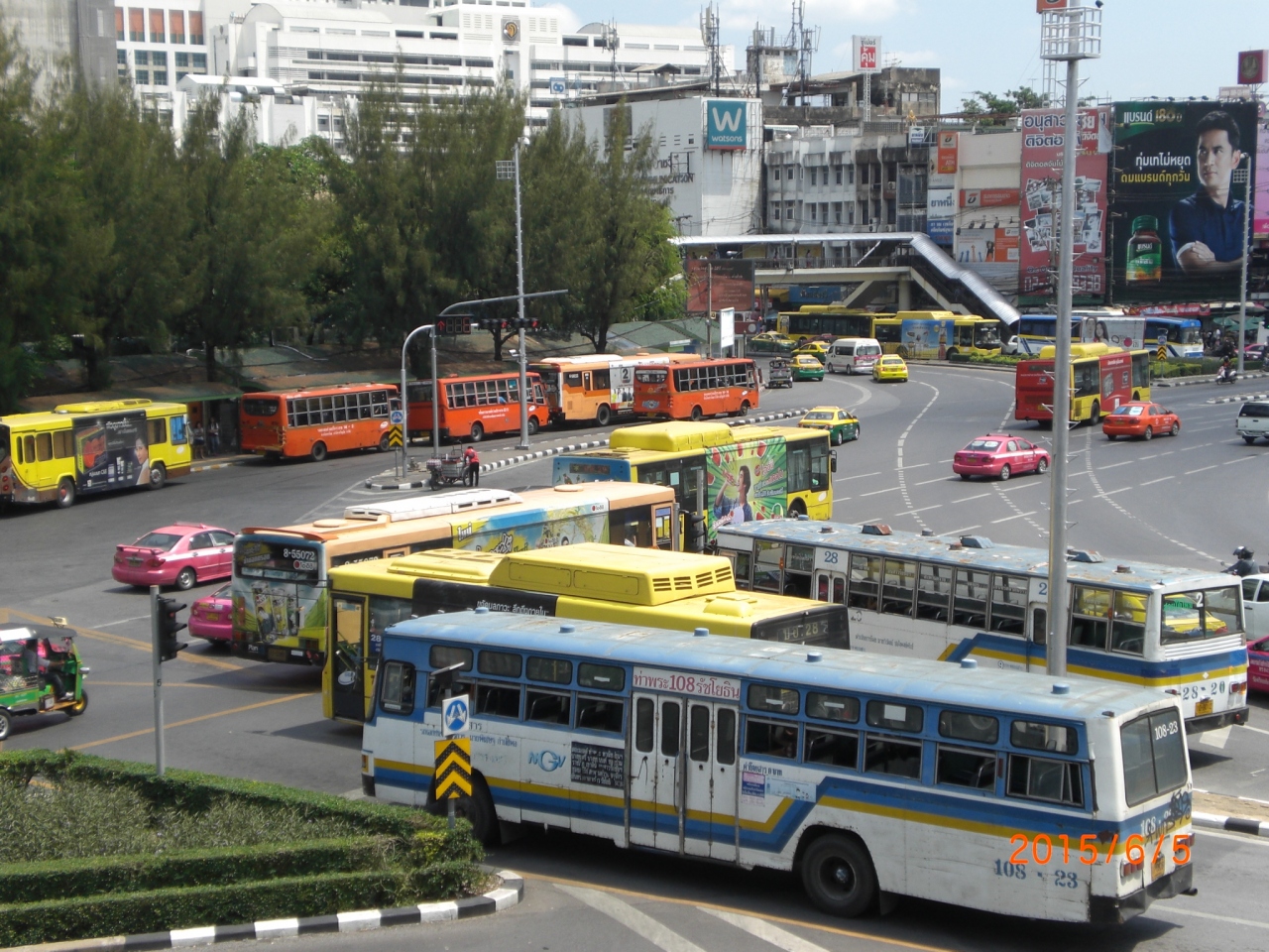 日本大使館で バンコクのバスターミナルの移転について伺いました バンコク タイ の旅行記 ブログ By さいたまさん フォートラベル