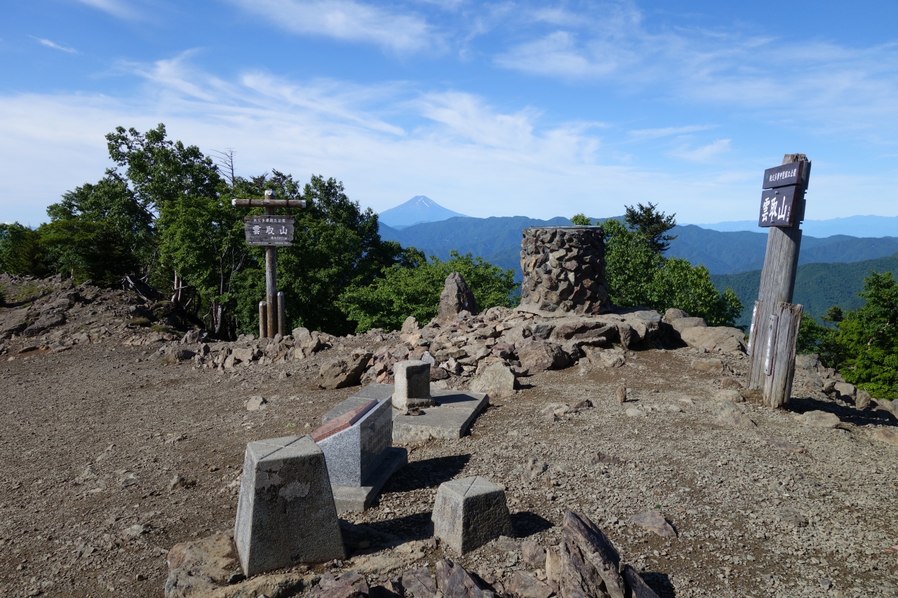 梅雨晴れの雲取山 奥多摩 東京 の旅行記 ブログ By シャンクスさん フォートラベル 梅雨晴れの雲取山 奥多摩 東京 の旅行記 ブログ By シャンクスさん フォートラベル