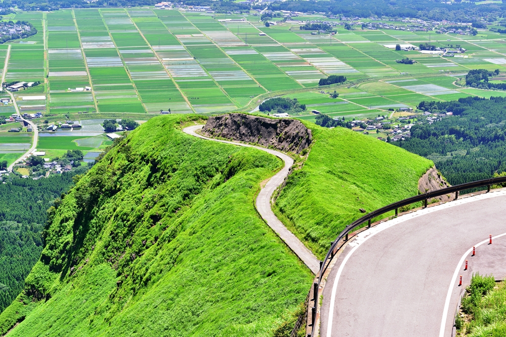 阿蘇くじゅう周遊 2 ラピュタの道 阿蘇 熊本県 の旅行記 ブログ By 気まぐれなデジカメ館さん フォートラベル 阿蘇くじゅう周遊 2 ラピュタの道 阿蘇 熊本県 の旅行記 ブログ By 気まぐれなデジカメ館さん フォートラベル
