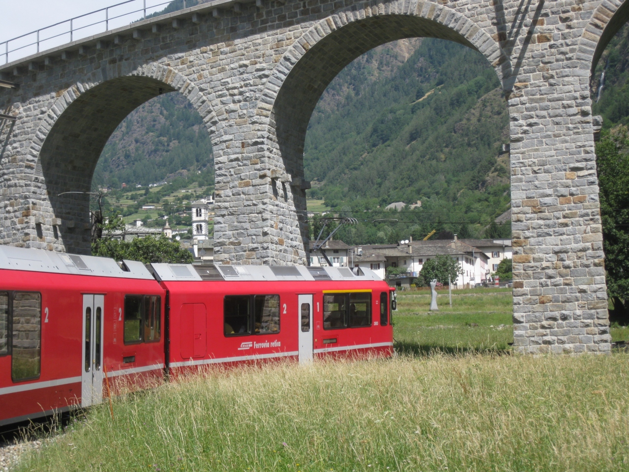 スイストラベルパスで巡る初スイスとついでにベネチア ミラノの夫婦旅21日間 No5 サンモリッツ ベルニナ急行 スイス の旅行記 ブログ By Sikokiさん フォートラベル スイストラベルパスで巡る初スイスとついでにベネチア ミラノの夫婦旅21日間 No5 サンモリッツ ベルニナ急行 スイス の旅行記 ブログ By Sikokiさん フォートラベル