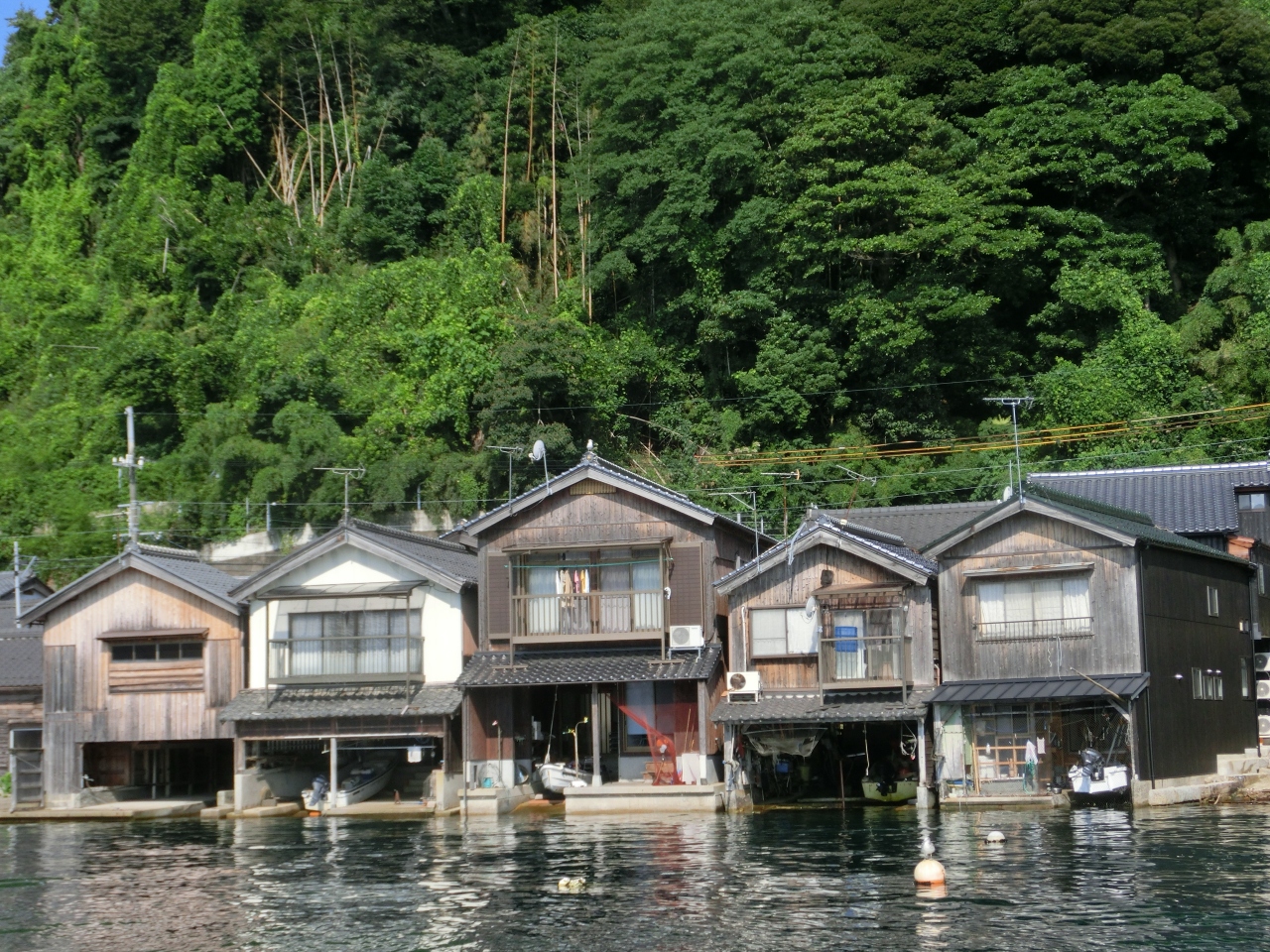丹後半島一周の旅 お盆休みも混雑回避 ポイント3 伊根は朝イチで海上タクシー 丹後半島 京都 の旅行記 ブログ By Phophochangさん フォートラベル 丹後半島一周の旅 お盆休みも混雑回避 ポイント3 伊根は朝イチで海上タクシー 丹後半島 京都 の旅行記 ブログ By Phophochangさん フォートラベル