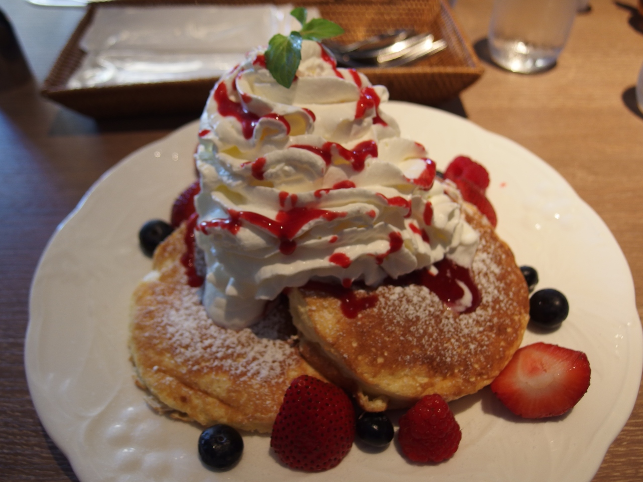 ハワイの余韻で 近くの店にパンケーキのすごいの食べに行きました 千葉市 千葉県 の旅行記 ブログ By メンデル親父さん フォートラベル