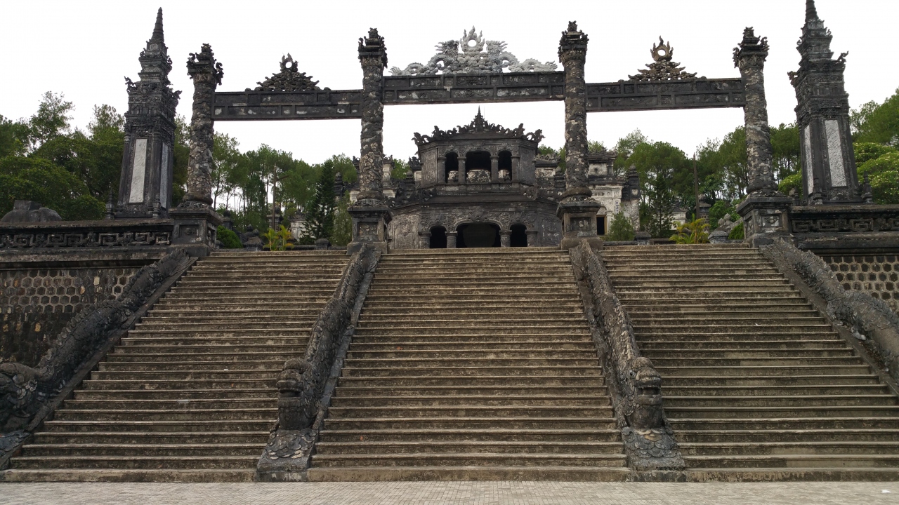 ベトナムの古都フエを訪ねて カイディン帝廟 フエ ベトナム の旅行記 ブログ By ハートネッツさん フォートラベル