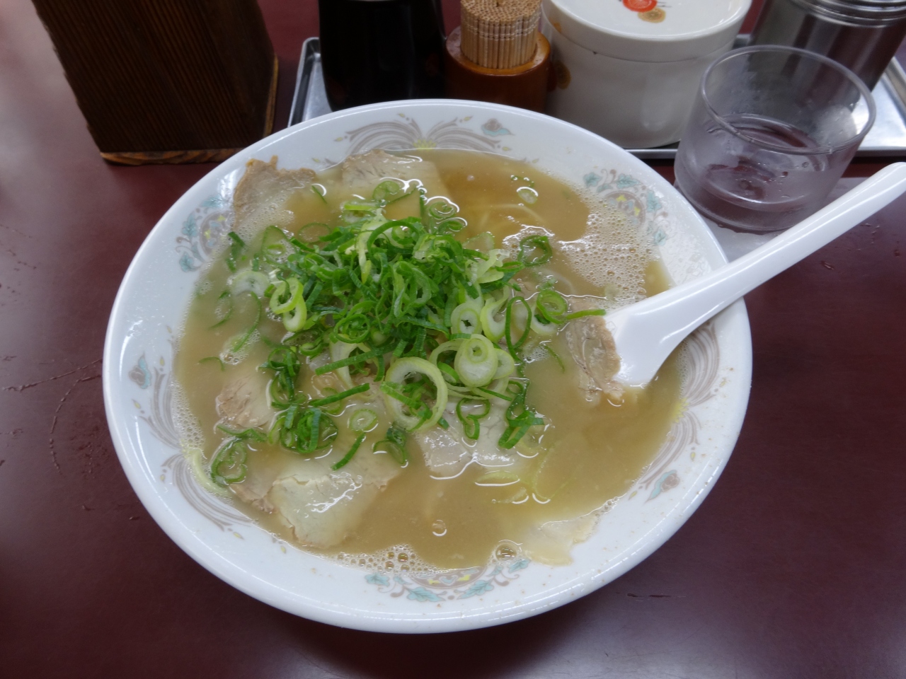 15年9月 伏見の人気ラーメン店 大黒ラーメン へラーメンを食べに出掛けました 伏見 京都 の旅行記 ブログ By Brioさん フォートラベル