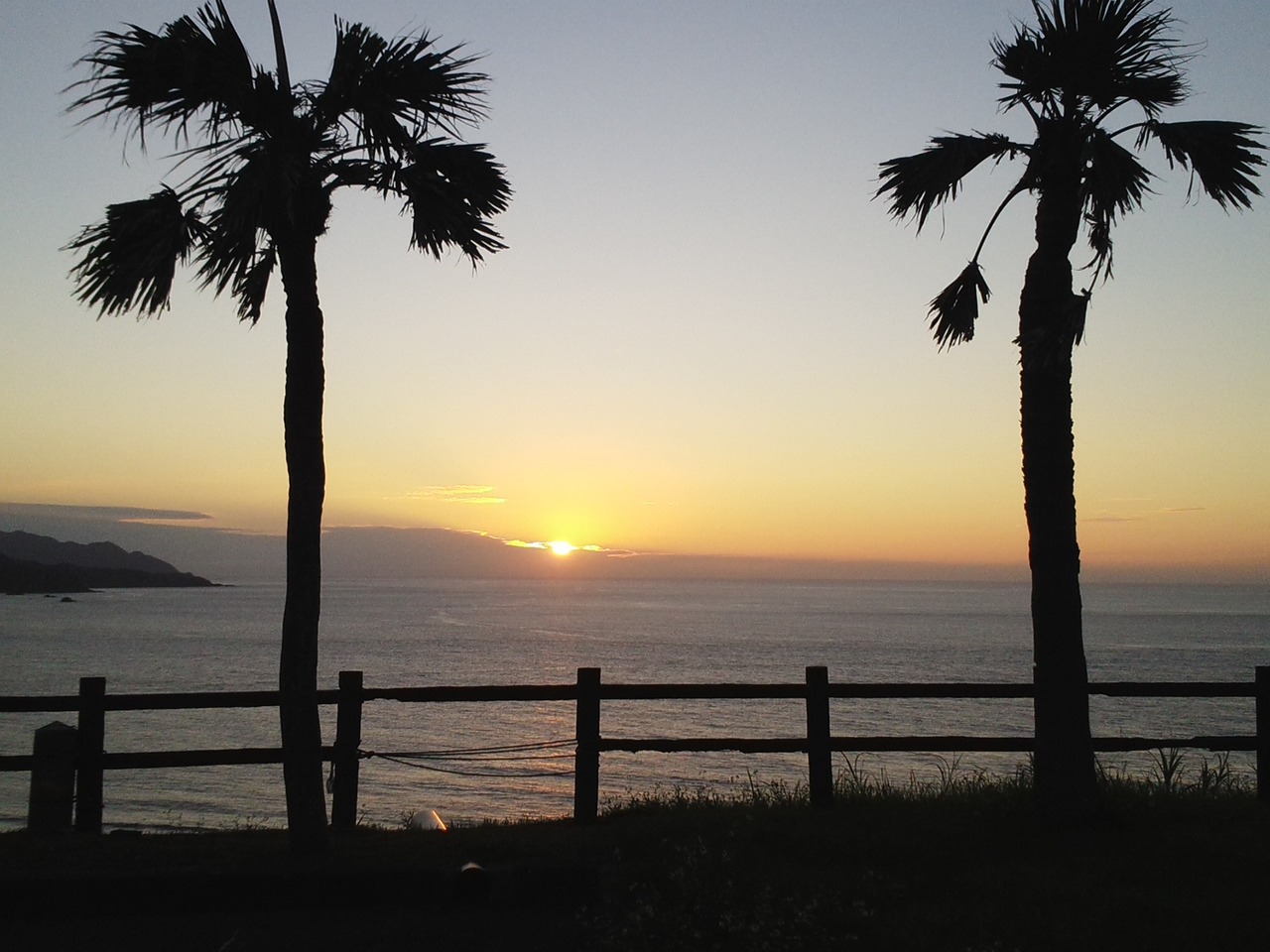 大浜海浜公園から夕日を眺めてみよう 鹿児島県奄美市 奄美大島 鹿児島県 の旅行記 ブログ By あーちゃんさん フォートラベル