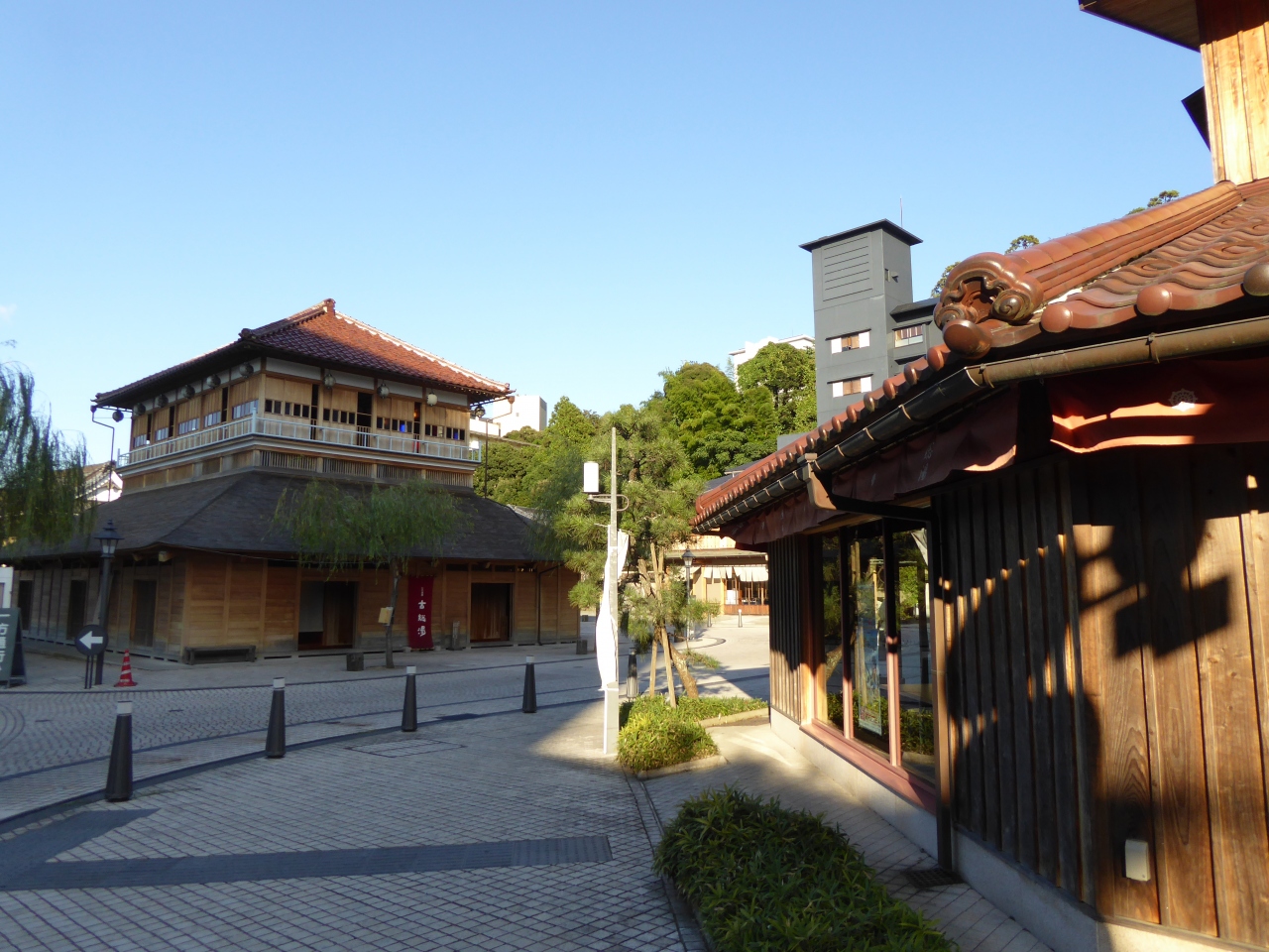 秋の優雅な北陸と信州の旅 Vol１０ 第１日目午後 山代温泉 黄昏の温泉街を優雅に歩く 山代温泉 石川県 の旅行記 ブログ By コトルさん フォートラベル