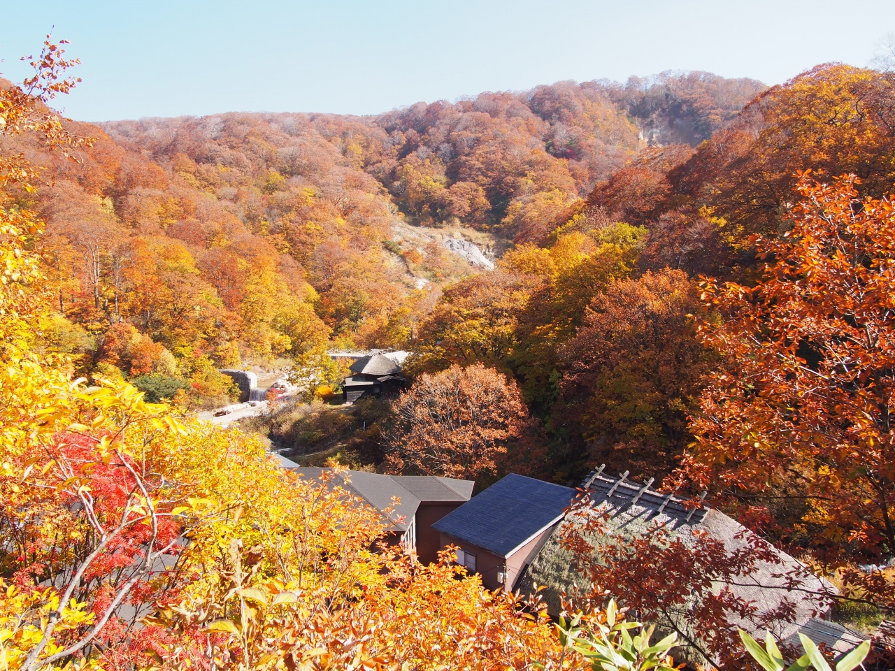 紅葉を楽しみ黒湯温泉日帰りの旅 田沢湖 乳頭温泉郷 秋田県 の旅行記 ブログ By Kumaさん フォートラベル