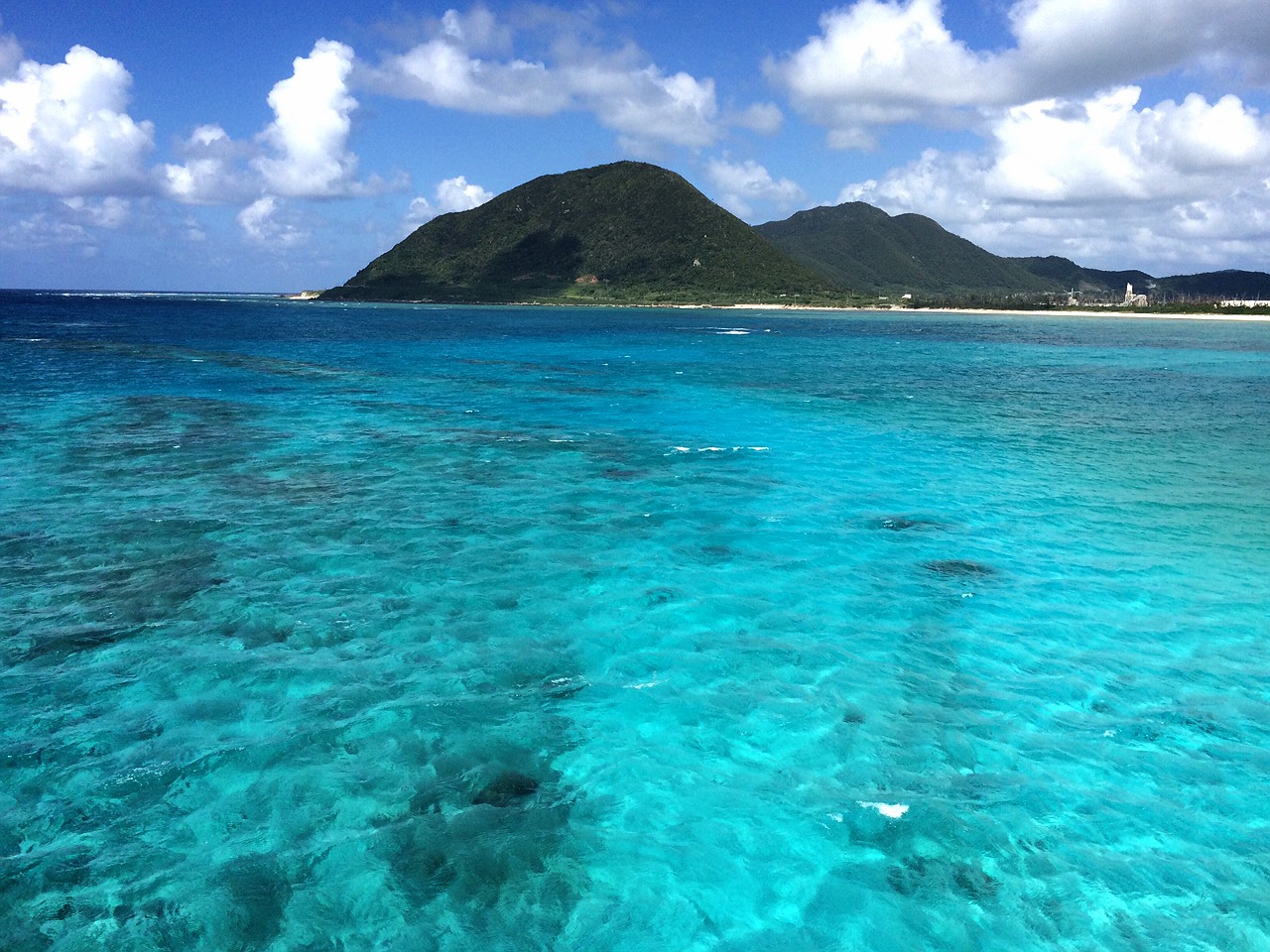 沖縄の秘境 伊平屋島へ 沖縄県の旅行記 ブログ By ずーいさん フォートラベル