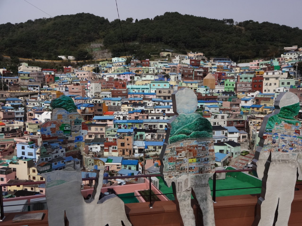 韓国は三連休 秋の韓国へ 釜山 充実の一日 スタートは甘川洞文化村 釜山 韓国 の旅行記 ブログ By くろまめさん フォートラベル