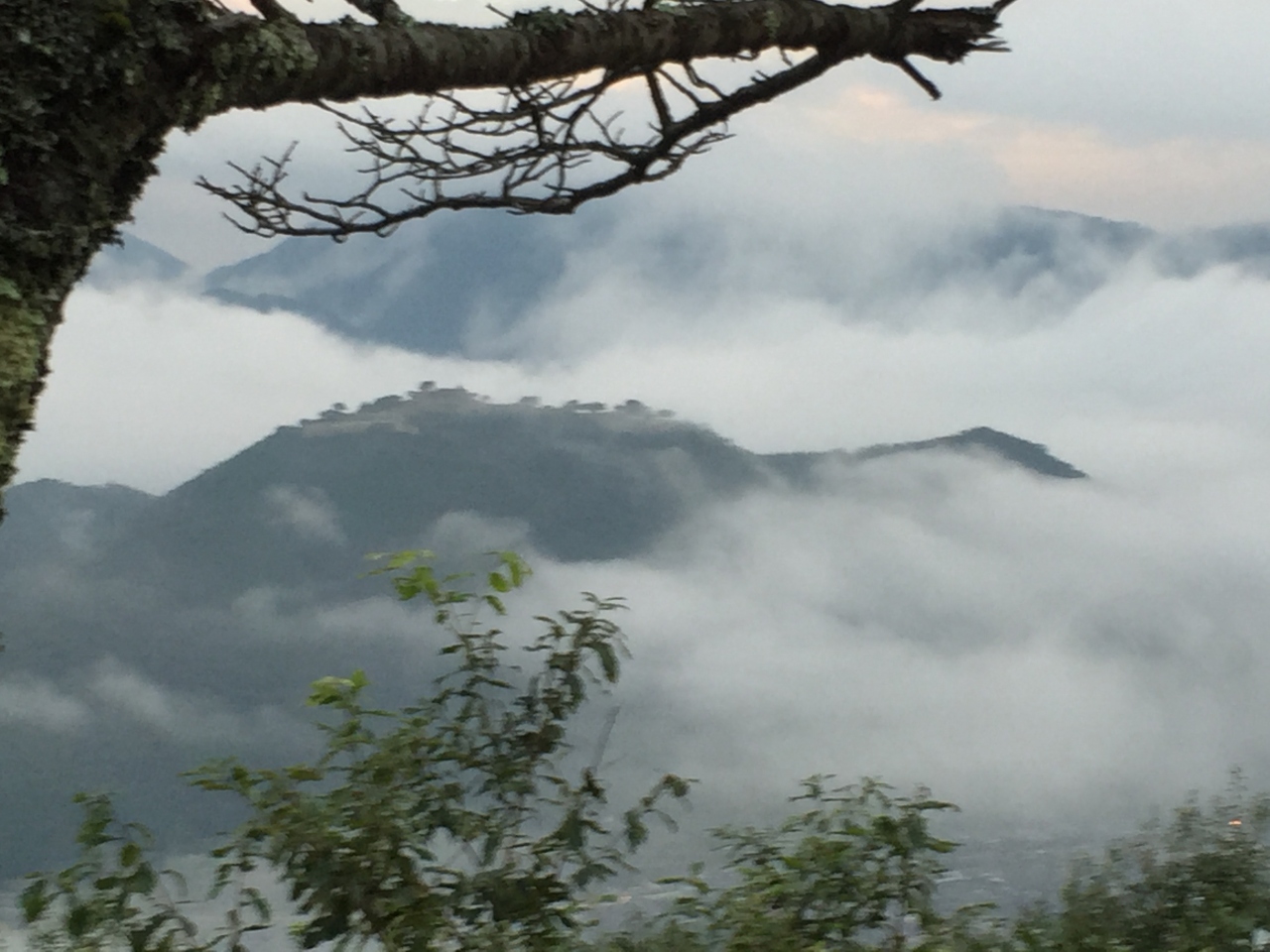 天空の城 竹田城に行ってきました 朝来 生野 兵庫県 の旅行記 ブログ By Pico30さん フォートラベル