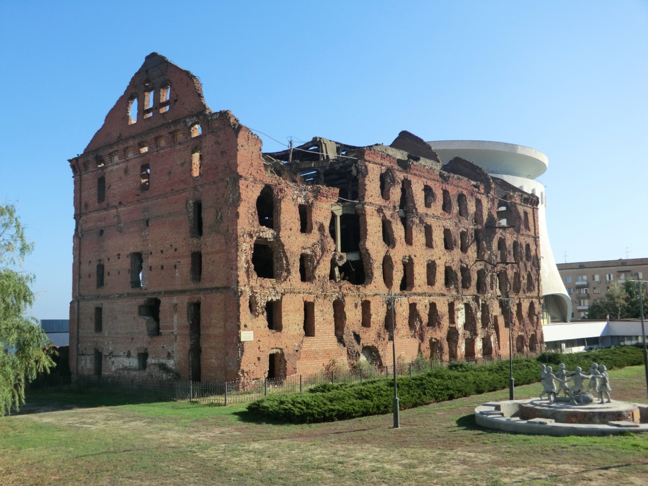 今はない場所へ Stalingrad スターリングラード ヴォルゴグラード ロシア の旅行記 ブログ By tomislavさん フォートラベル 今はない場所へ Stalingrad スターリングラード ヴォルゴグラード ロシア の旅行記 ブログ By tomislavさん フォートラベル