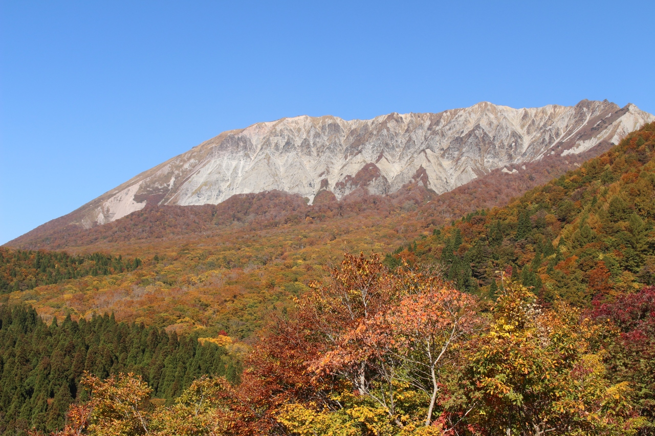 絶景の大山の紅葉と天空の城 竹田城跡 備中松山城 をめぐる旅 大山周辺 鳥取県 の旅行記 ブログ By 天空の城さん フォートラベル