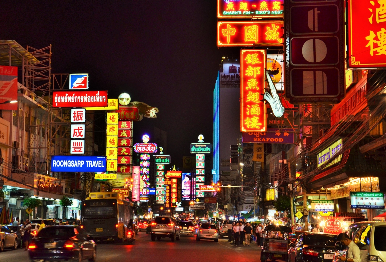 バンコク ネオン煌めく夜のヤワラートを歩く オッサンネコの一人旅 バンコク タイ の旅行記 ブログ By Morisukeさん フォートラベル バンコク ネオン煌めく夜のヤワラートを歩く オッサンネコの一人旅 バンコク タイ の旅行記 ブログ By Morisukeさん フォートラベル