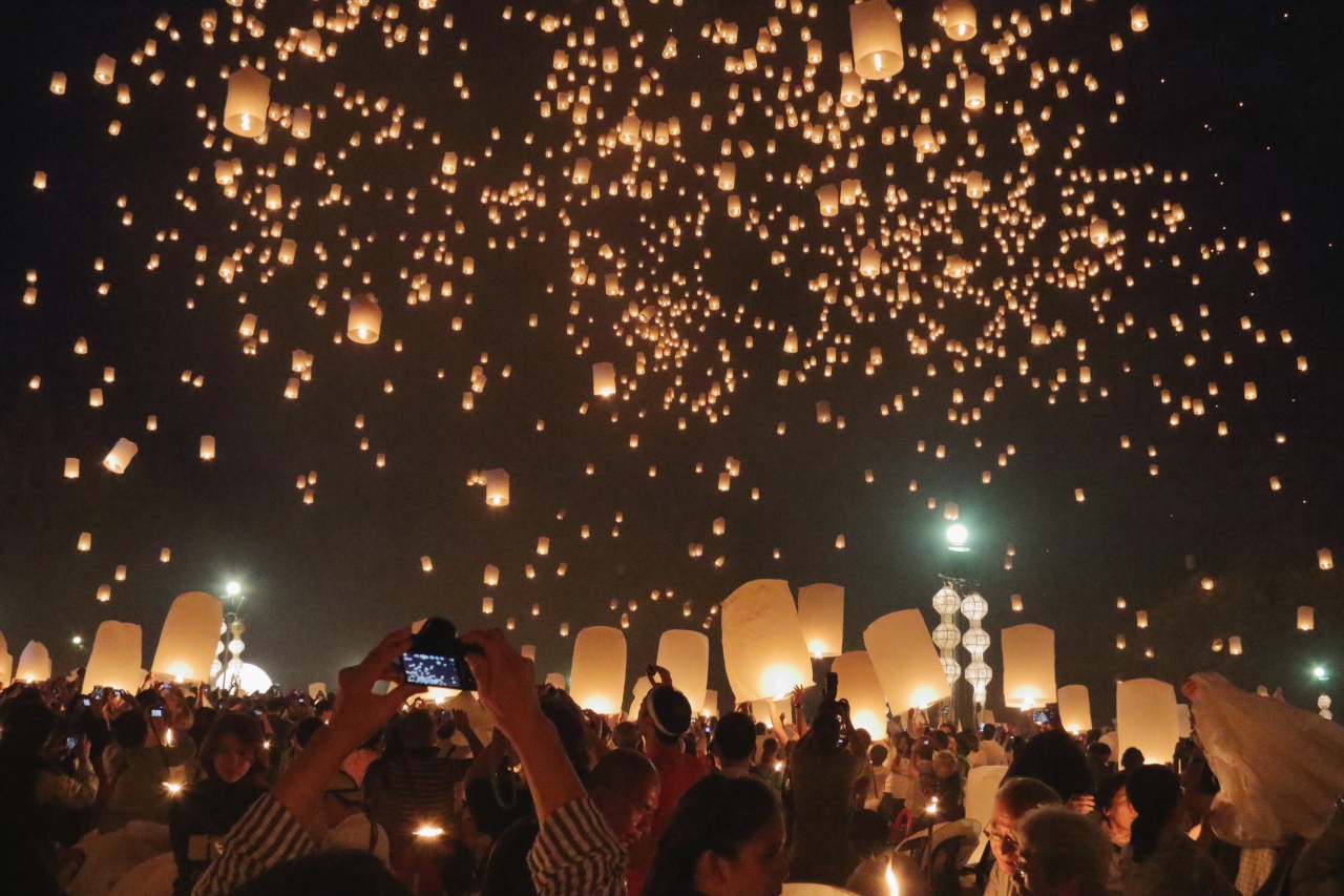 ロイクラトン祭りとスコータイナイト タイ４王朝を巡る旅へ ４ ７日目 チェンマイ 日本編 ４ ４ チェンマイ タイ の旅行記 ブログ By モリモリさん フォートラベル