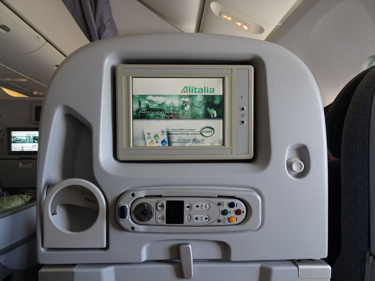 15年12月ローマ 01 アリタリア航空でローマへ ローマ イタリア の旅行記 ブログ By Masさん フォートラベル