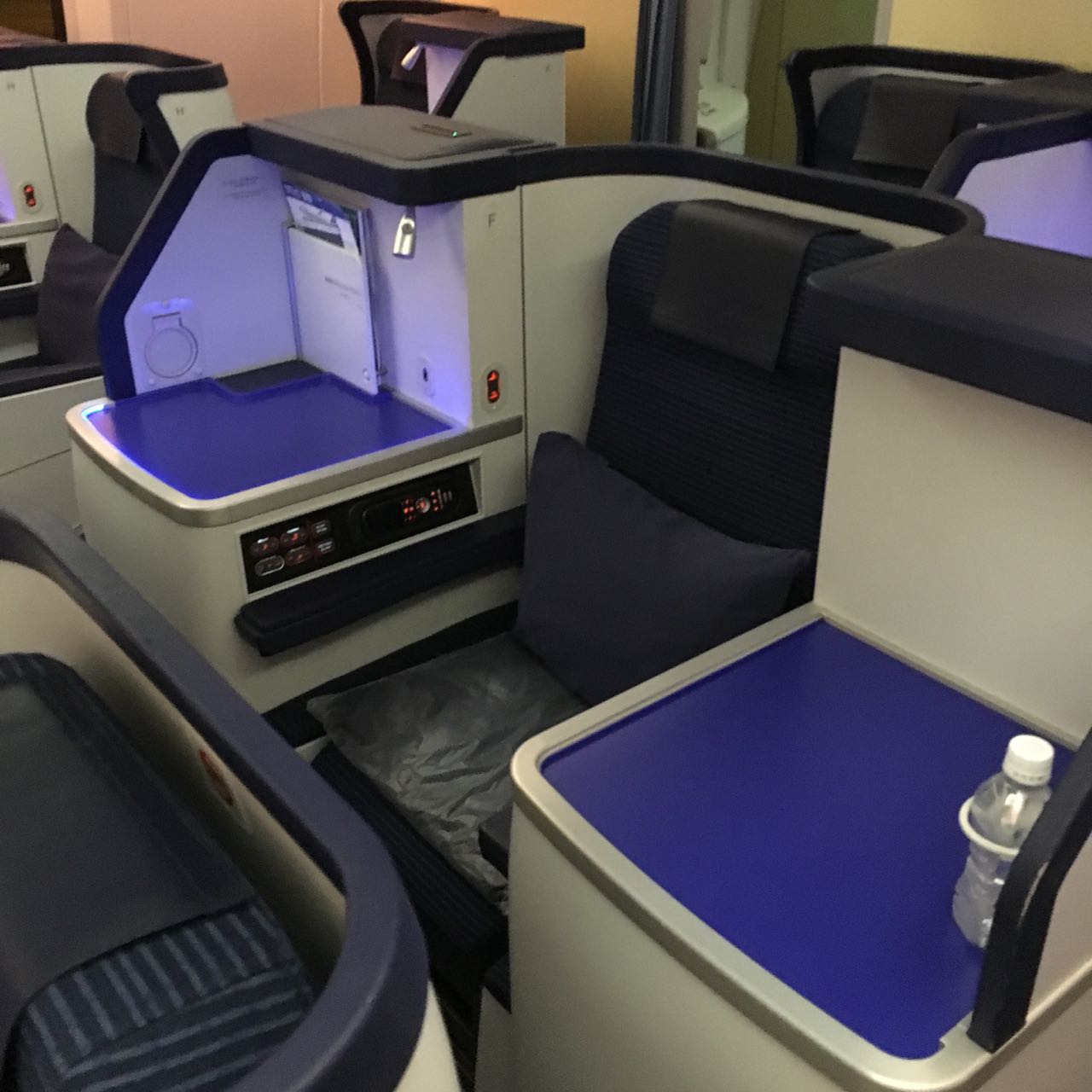 ビジネスクラス搭乗記 Ana 全日空 バンコク 線 Nh847 Nh808 15 12 16 1 クラビ 1 バンコク タイ の旅行記 ブログ By Mas さん フォートラベル