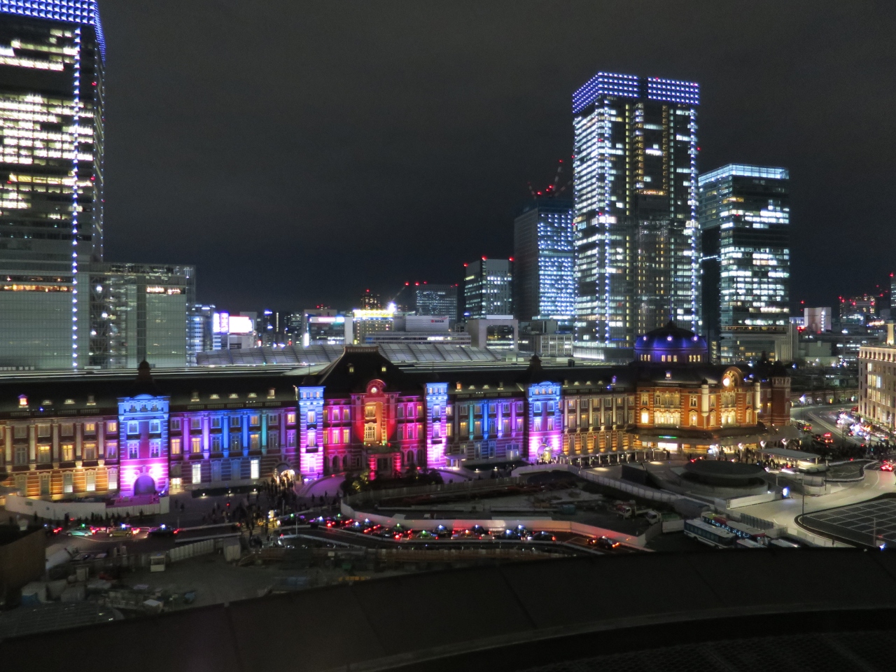 クリスマスは東京駅のミチテラススペシャルライトアップと周辺のクリスマスツリーを見に行こう 丸の内 大手町 八重洲 東京 の旅行記 ブログ By ぴくしーさん フォートラベル クリスマスは東京駅のミチテラススペシャルライトアップと周辺のクリスマスツリーを見に行こう 丸の内 大手町 八重洲 東京 の旅行記 ブログ By ぴくしーさん フォートラベル