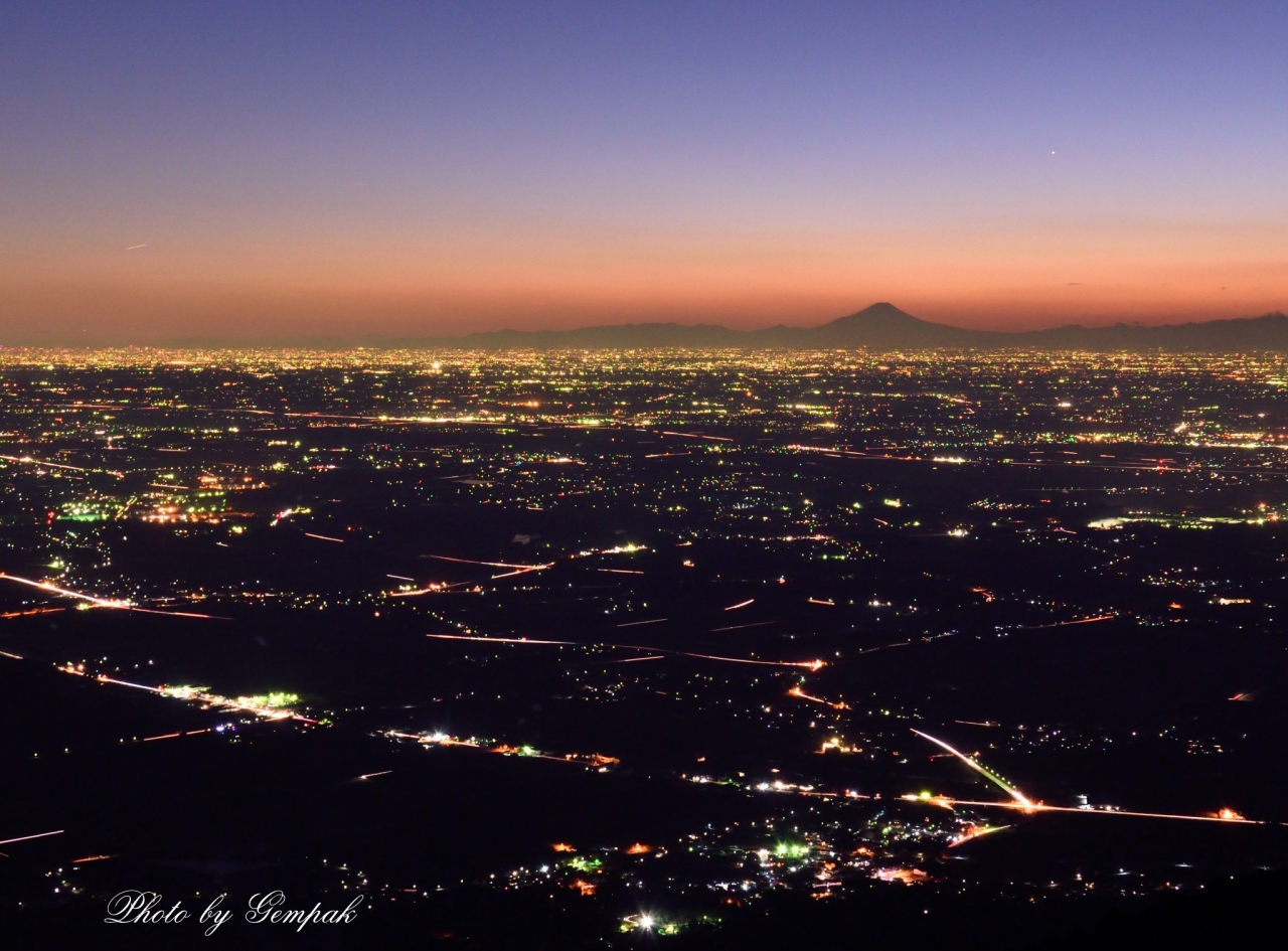 筑波山スターダストクルージング 山頂から広大な関東平野の夜景と富士山を展望 筑波山周辺 茨城県 の旅行記 ブログ By 玄白さん フォートラベル