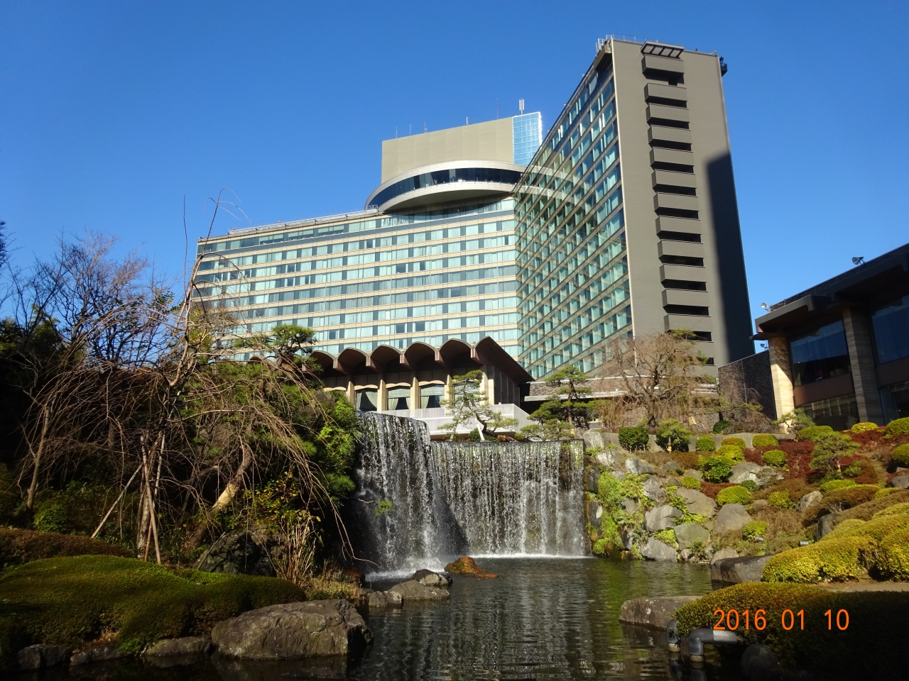 ニューオータニの庭園散策と赤坂 原宿までのぶらぶら歩き 赤坂 東京